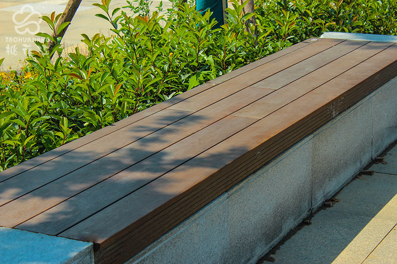 東虢湖竹木坐凳 東虢湖竹木坐凳