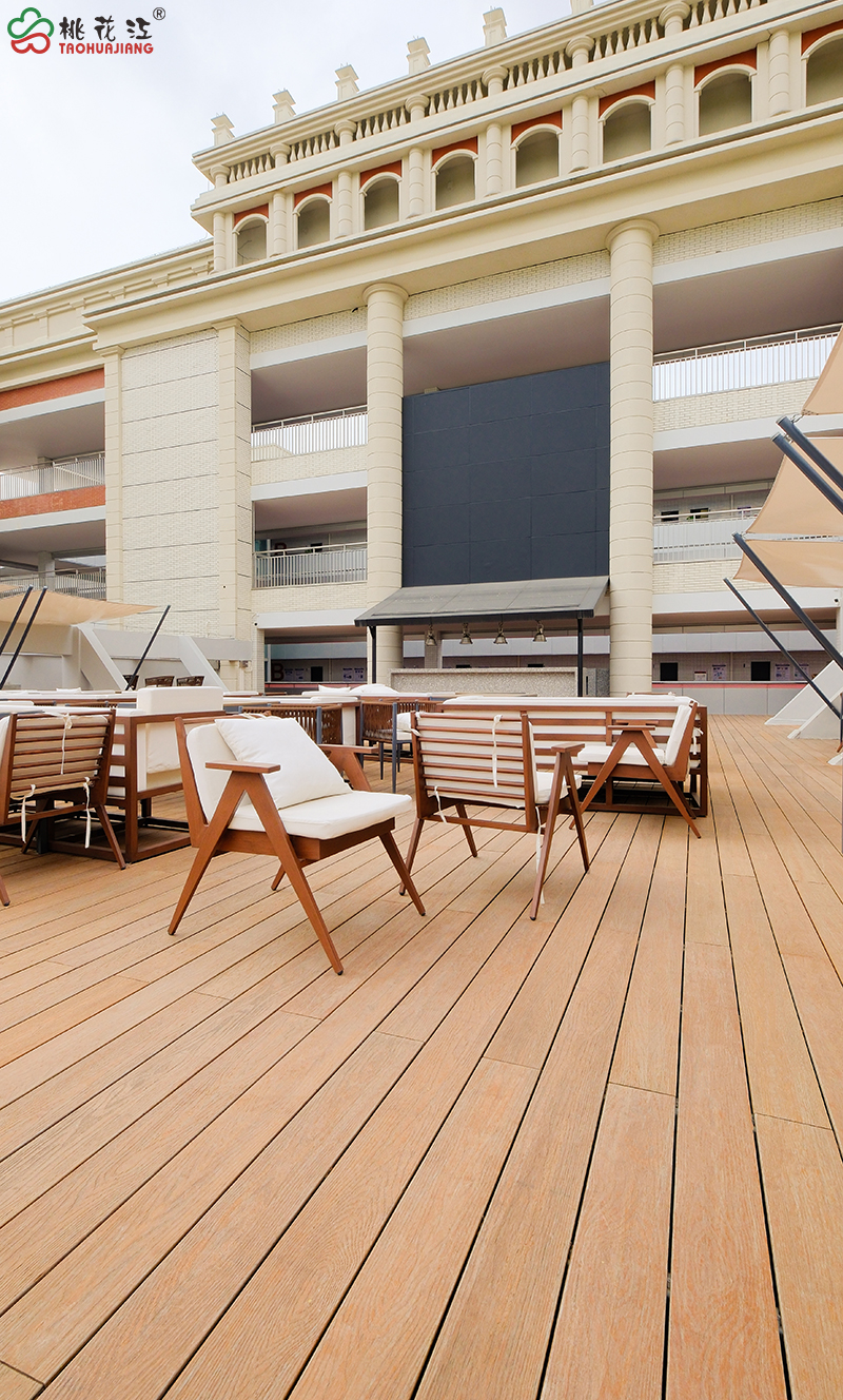 美紋超然竹板鋪裝的平臺 美紋超然竹板鋪裝的平臺