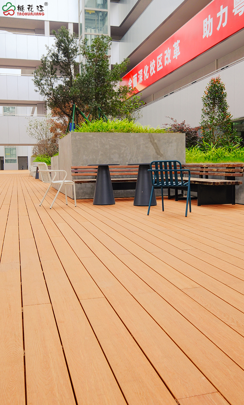 美紋超然竹板鋪裝的平臺 美紋超然竹板鋪裝的平臺