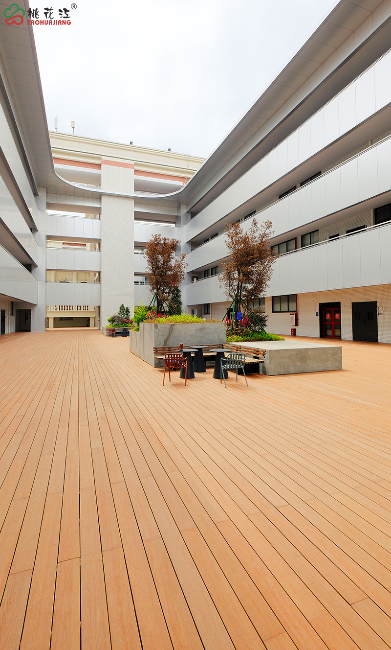 美紋超然竹板鋪裝的平臺 美紋超然竹板鋪裝的平臺